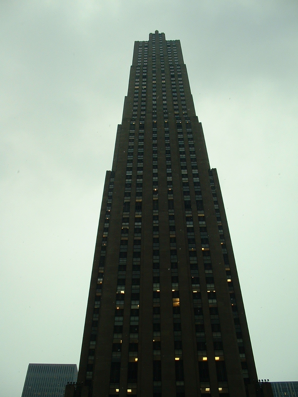 R.center